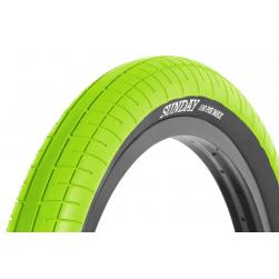 Sunday Street Sweeper 2.4 green with black wall tire